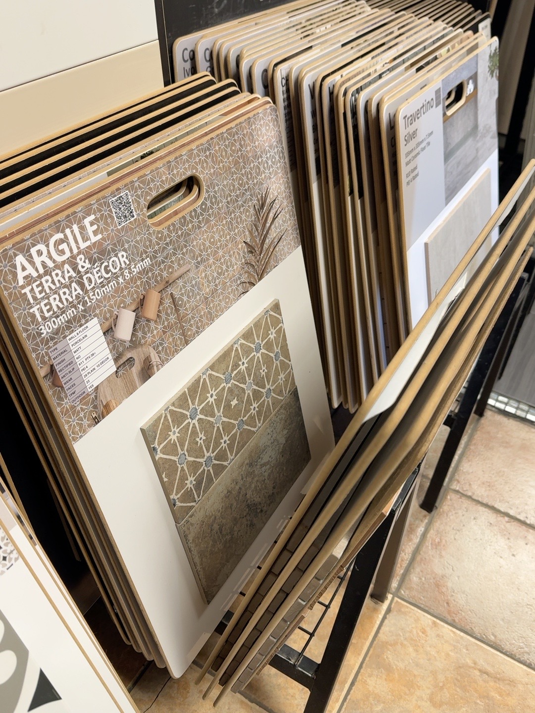 How to choose the right tiles for your room