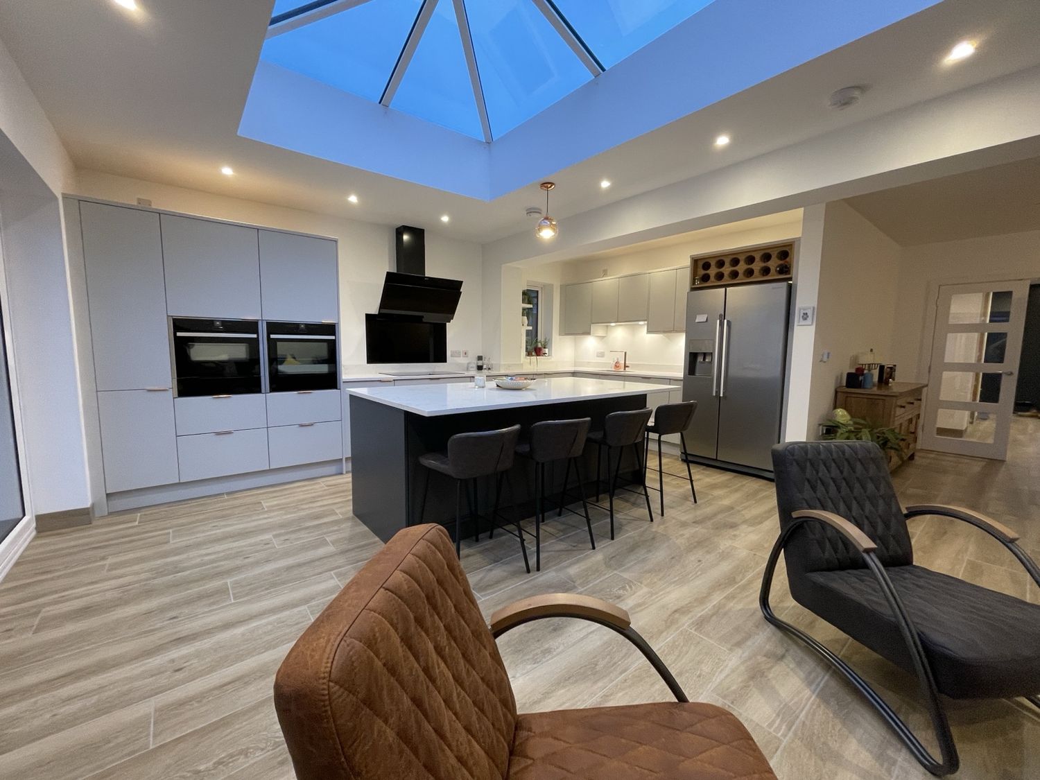Contemporary Two-Tone Kitchen photo