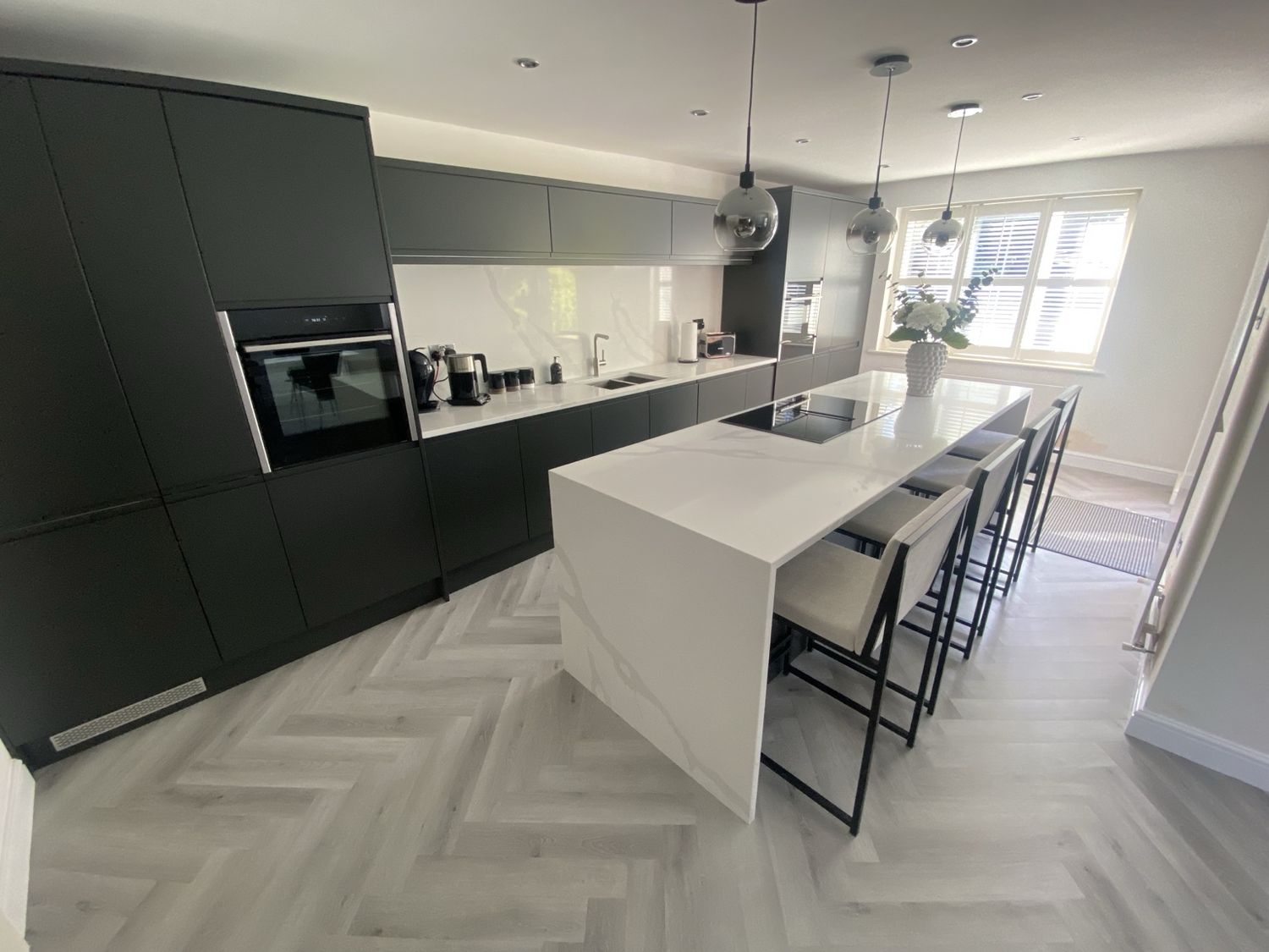 Modern J-Handle Kitchen photo