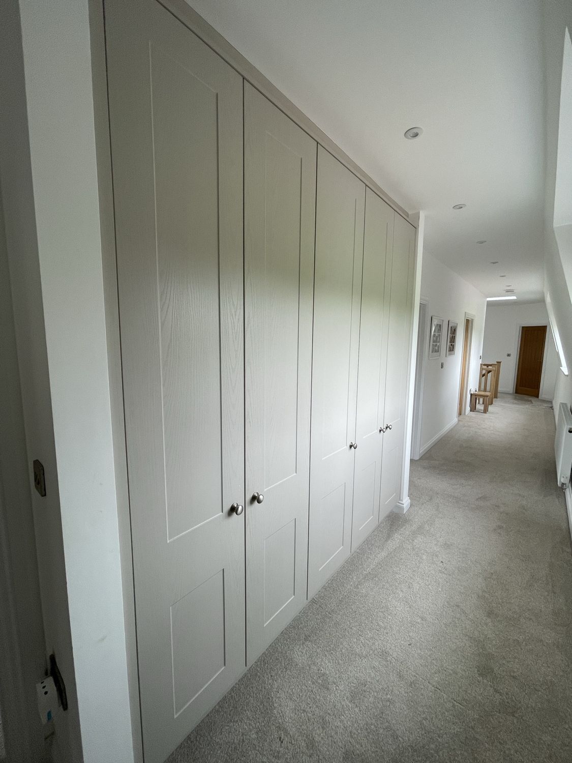Two-Tone Fitted Wardrobes — Elmsthorpe